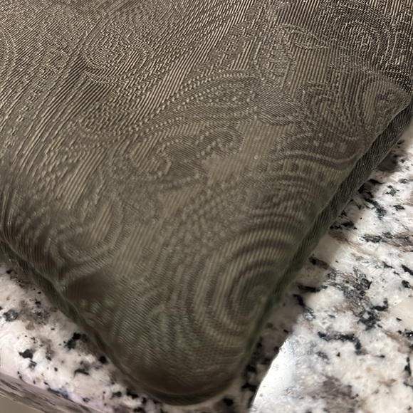 Etro Tote in EUC!!!! Made in Italy! - Picture 14 of 16